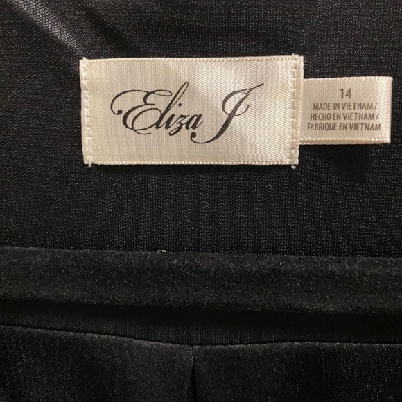 Eliza J Polka Dot Tiered Short Sleeve Mini Dress Size 14 - Picture 3 of 12